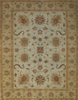 Traditional Hand Knotted Wool Rug