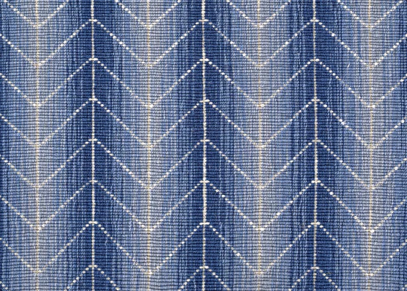 Custom & Wall to Wall Rugs Caymus 6546/0001 Blue Medium Blue - Navy Machine Made Rug