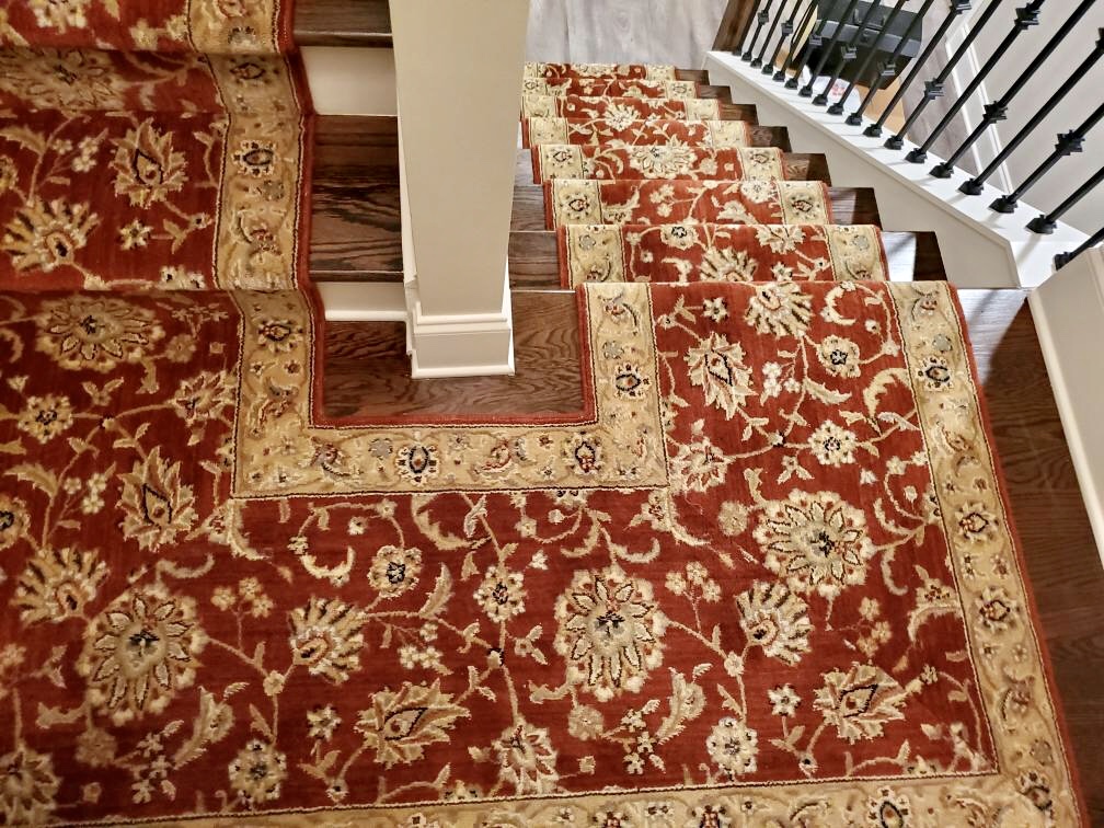 Runner Rugs - Stair Runner installation is done be professionals ...